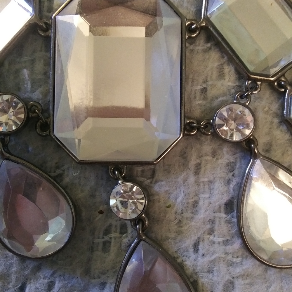 Necklace - Picture 2 of 2